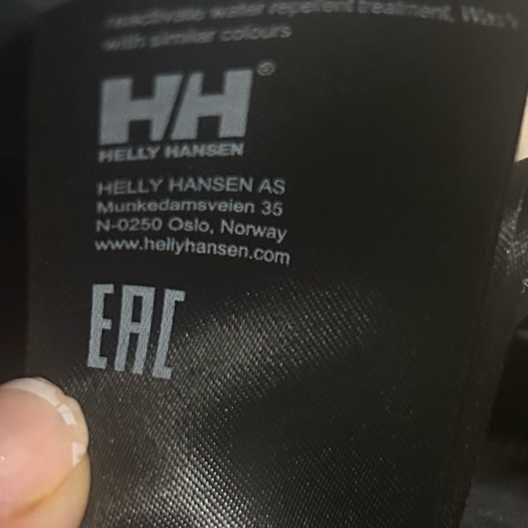 Men’s Reine Parka - Picture 6 of 8